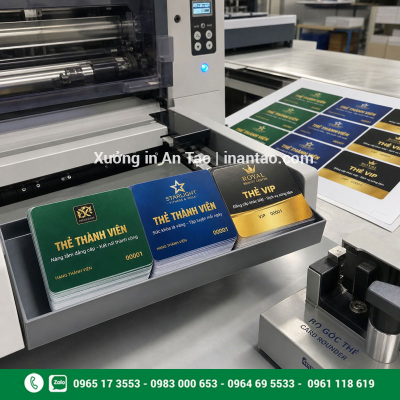 Sản xuất thẻ nhựa tại xưởng intemdecal.com ở TPHCM Xưởng in thẻ nhựa hcm với máy in và bo góc chuyên dụng
