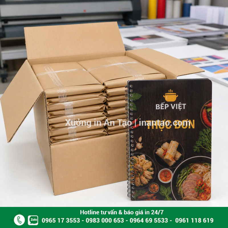 Menu nhựa thành phẩm được kiểm tra và đóng gói Đóng gói menu nhựa thành phẩm sau kiểm tra